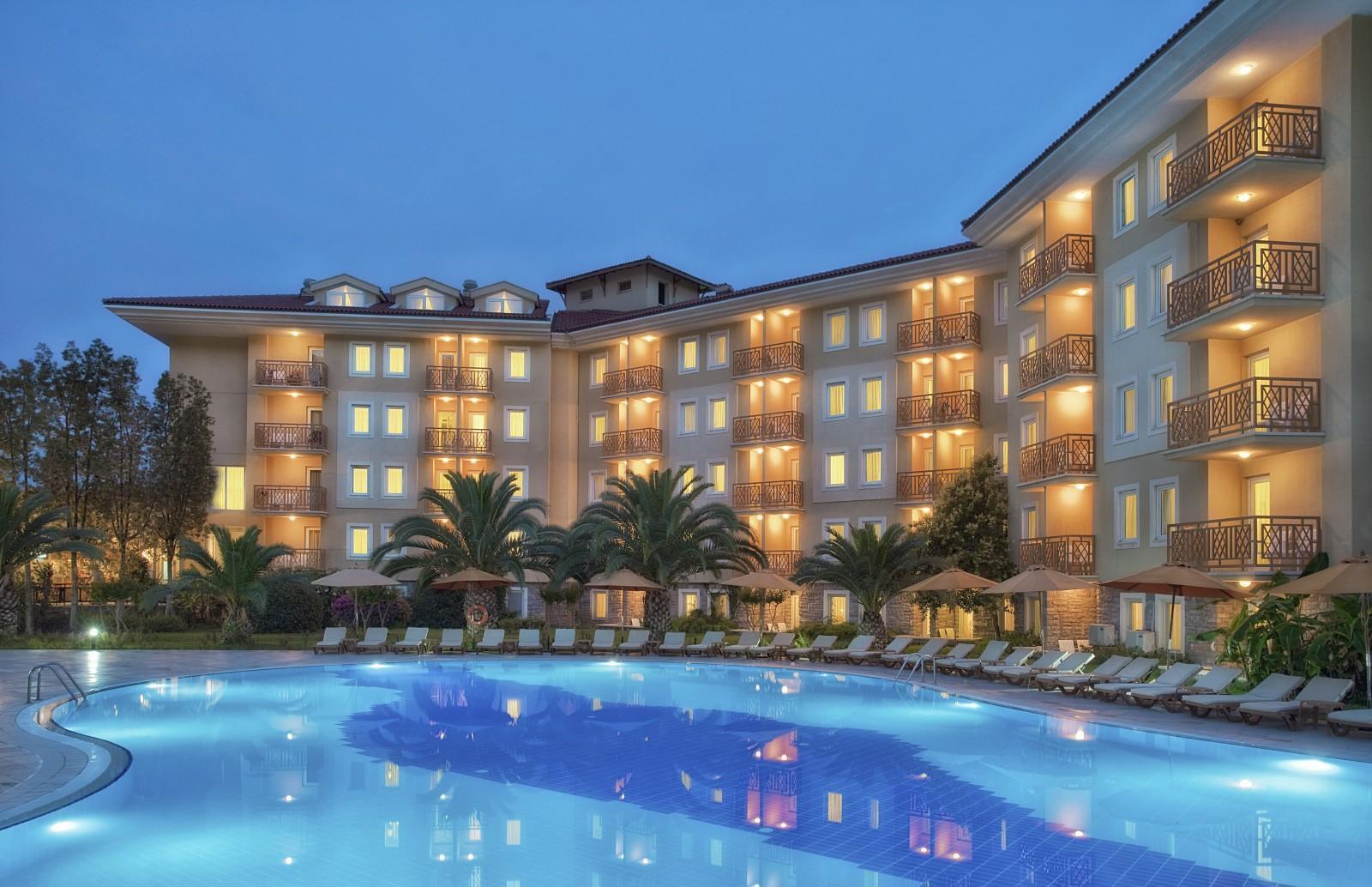 Akka Claros Hotel เกเมร์ ภายนอก รูปภาพ